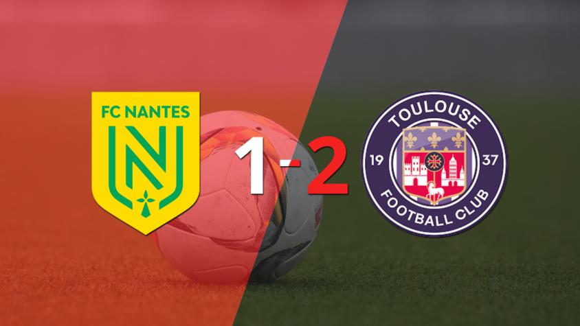 Victoria apretada de Toulouse por 2-1 sobre Nantes