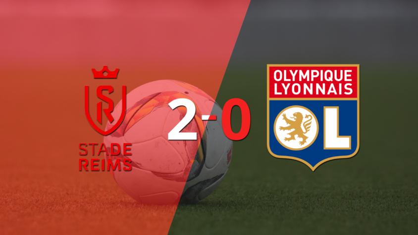 Stade de Reims le ganó con claridad a Olympique Lyon por 2 a 0