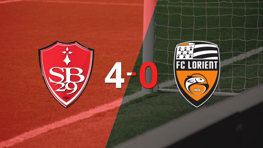 Stade Brestois sentenció con goleada 4-0 a Lorient