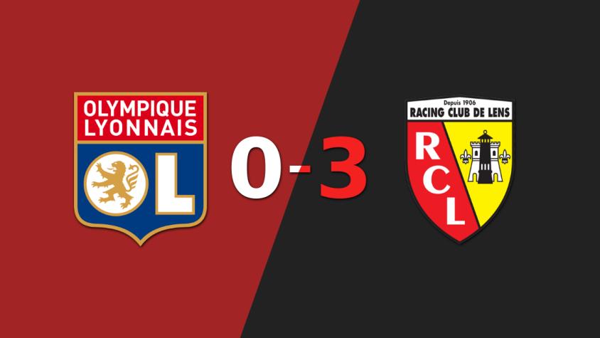 De visitante, Lens goleó a Olympique Lyon con un contundente 3 a 0