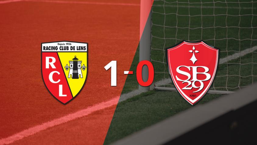 Con un solo gol, Lens derrotó a Stade Brestois en el estadio Stade Bollaert-Delelis