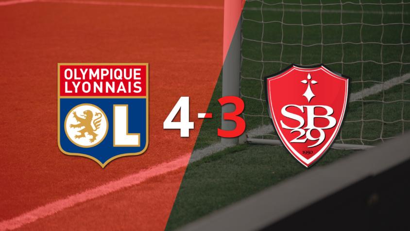 Stade Brestois cayó ante Olympique Lyon con todo y el doblete de Romain Del Castillo