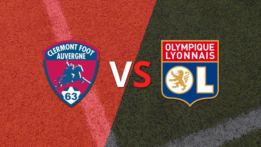 Clermont Foot y Olympique Lyon llegan al segundo tiempo sin goles