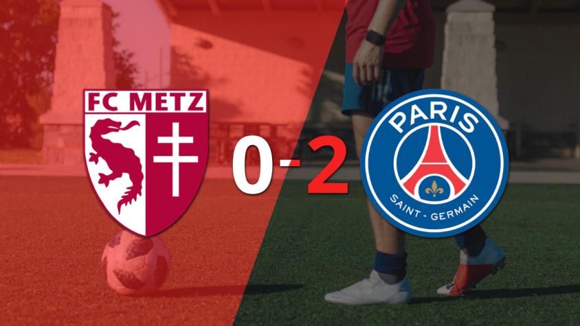Metz no pudo ante la contundencia de PSG y perdió por 2 a 0