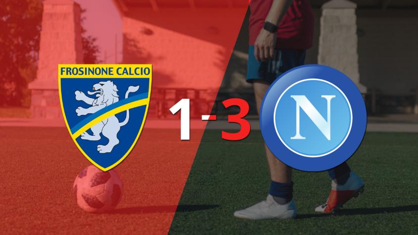 Con dos goles de Victor Osimhen, Napoli venció a Frosinone