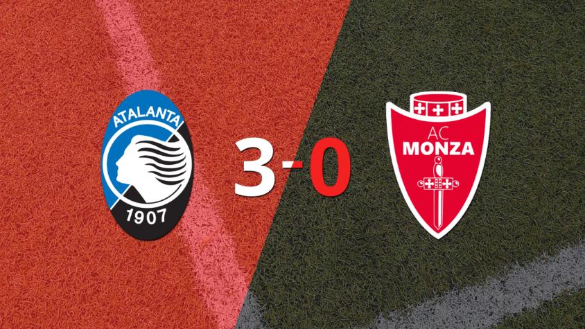 Atalanta goleó 3-0 a Monza con doblete de Gianluca Scamacca