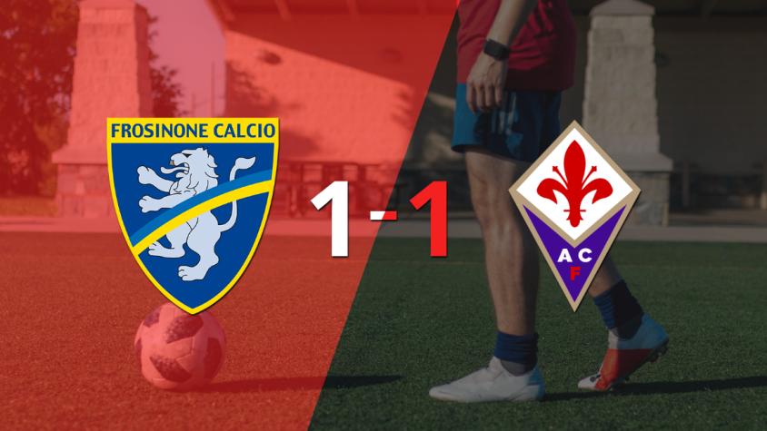 Fiorentina empató 1-1 en su visita a Frosinone