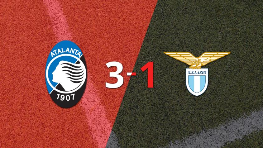 Charles De Ketelaere anota doblete en la victoria por 3 a 1 de Atalanta sobre Lazio