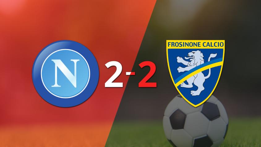 Frosinone empata ante Napoli pese al doblete de Walid Cheddira