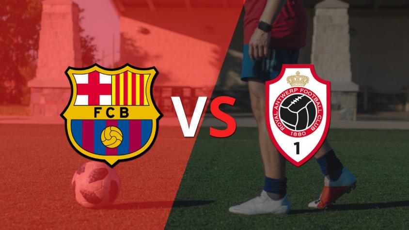 Barcelona es superior a Royal Antwerp y lo vence por 5-0 Barcelona es superior a Royal Antwerp y lo vence por 5-0
