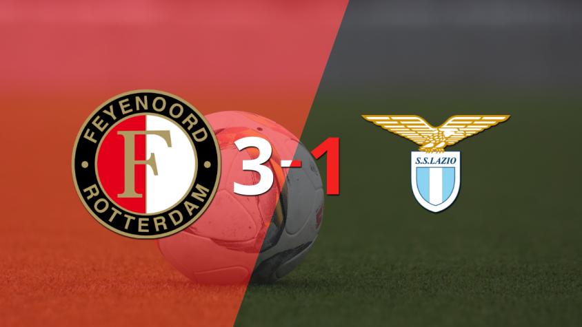 Santiago Giménez sentenció el triunfo de Feyenoord ante Lazio con doblete 