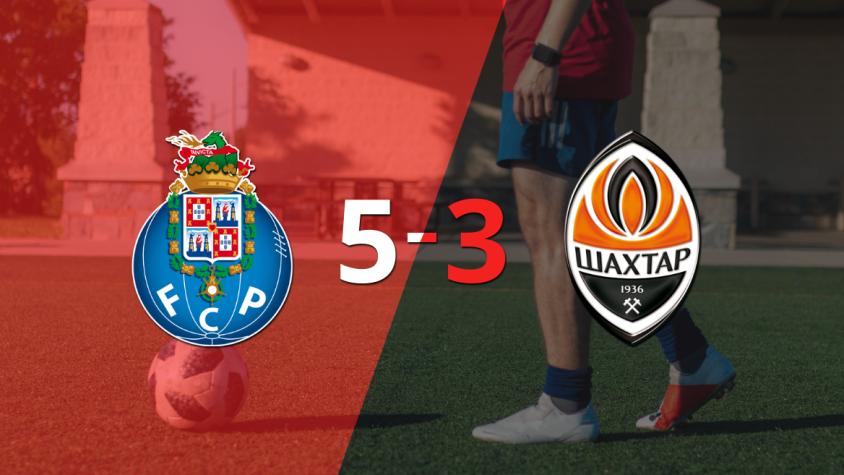 Galeno marca un doblete en la victoria 5-3 de Porto ante Shakhtar Donetsk