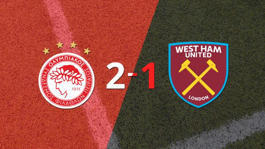 Olympiacos logra 3 puntos al vencer de local a West Ham United 2-1