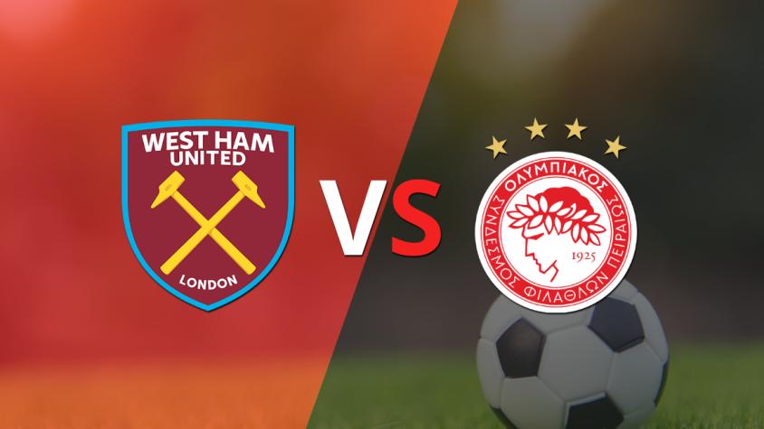 En London Olympic Stadium, West Ham United le gana 1 a 0 a Olympiacos