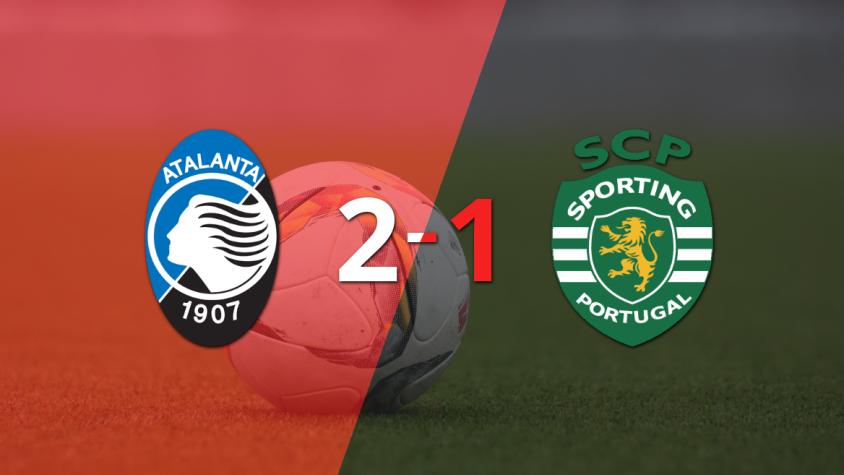 Atalanta logra remontada y gana 2-1 a Sporting Lisboa