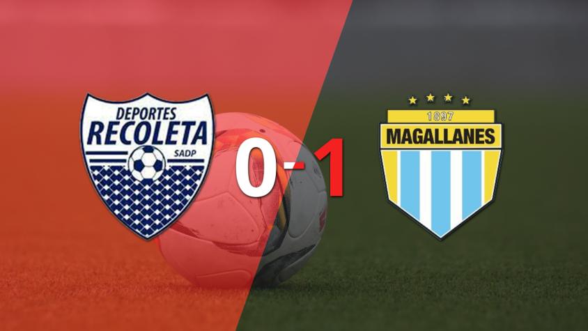 Magallanes se quedó con la victoria 1-0 ante Recoleta en el estadio Municipal de Recoleta Leonel Sánchez