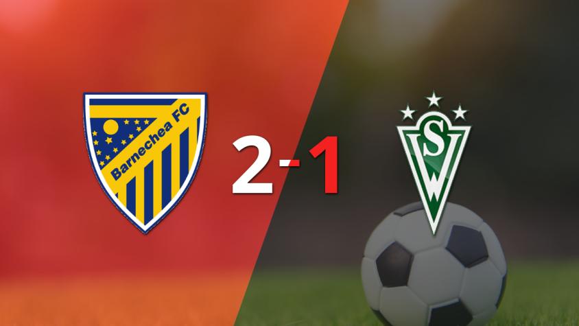 Doblete de Gonzalo Tapia guió el triunfo de A.C. Barnechea sobre Santiago Wanderers