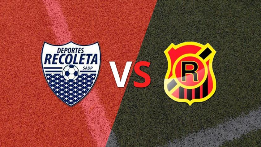 Inicia el partido entre Recoleta y Rangers