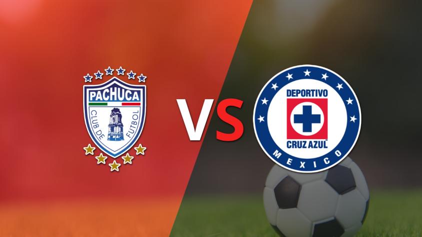 Cruz Azul le dio vuelta el partido a Pachuca