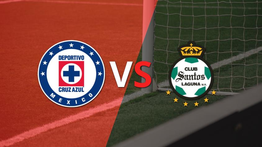 Cruz Azul vence 2 a 0 a Santos Laguna