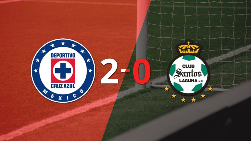 Cruz Azul celebró una victoria 2-0 sobre Santos Laguna