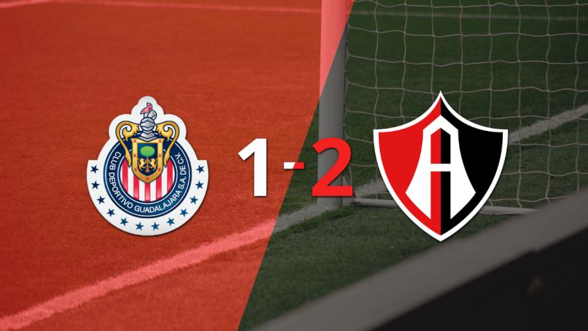 Atlas remontó y le ganó 2 a 1 a Chivas en el clásico Tapatío