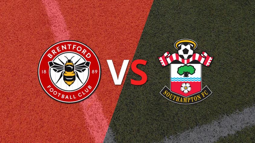 Brentford empieza la etapa complementaria arriba en el marcador