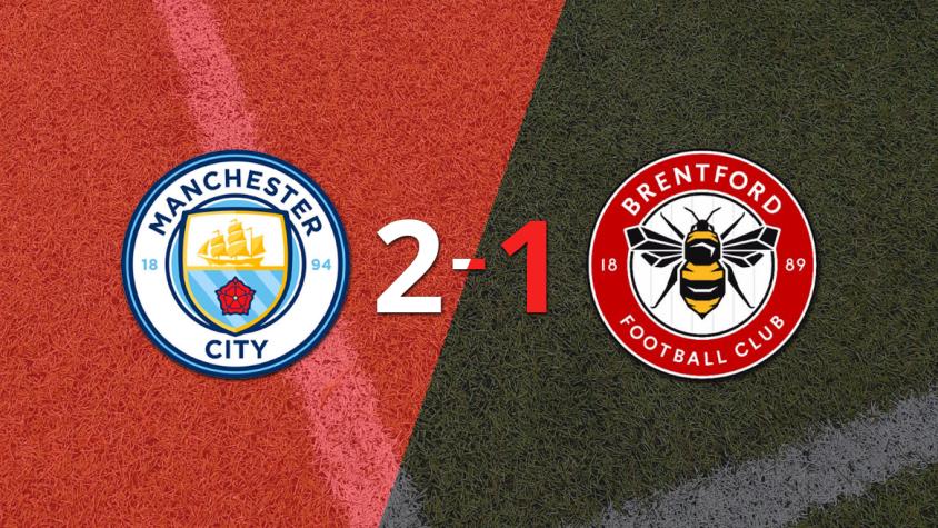 Manchester City logra remontada y gana 2-1 a Brentford