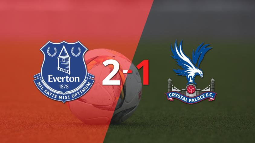 Everton se impone con remontada 2-1 sobre Crystal Palace