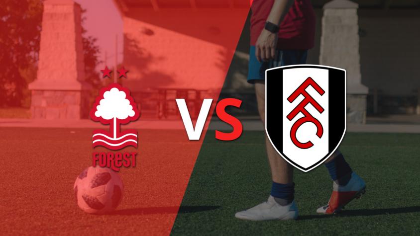 Sin goles se van al entretiempo Fulham y Nottingham Forest