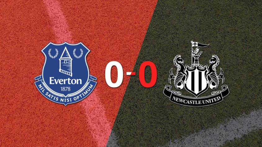 Everton y Newcastle United no se hicieron daño y empataron sin goles