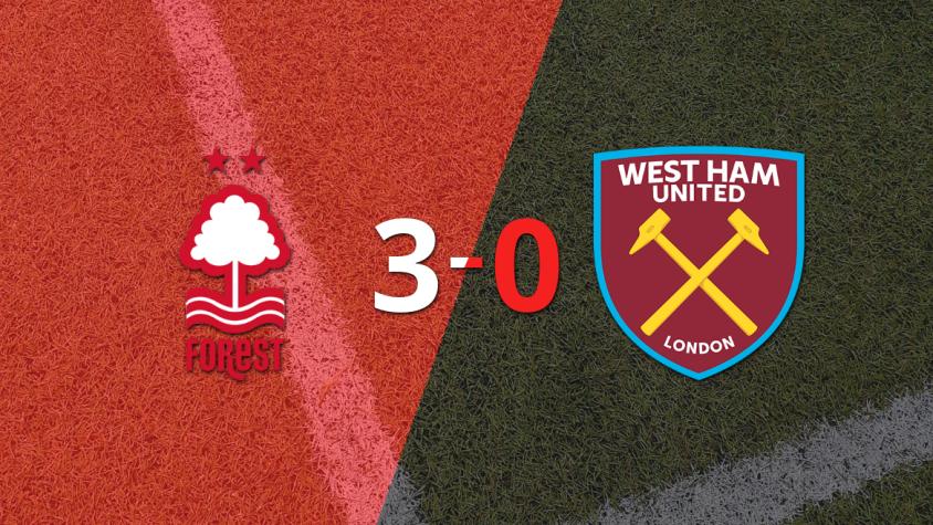 West Ham United sucumbe ante Nottingham Forest en una goleada 3-0