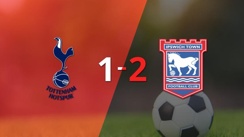 Ajustada victoria por 2 a 1 de Ipswich Town