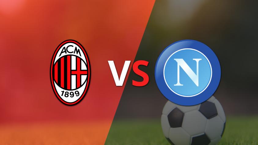 Napoli enfrenta a Milan buscando seguir en la cima de la tabla