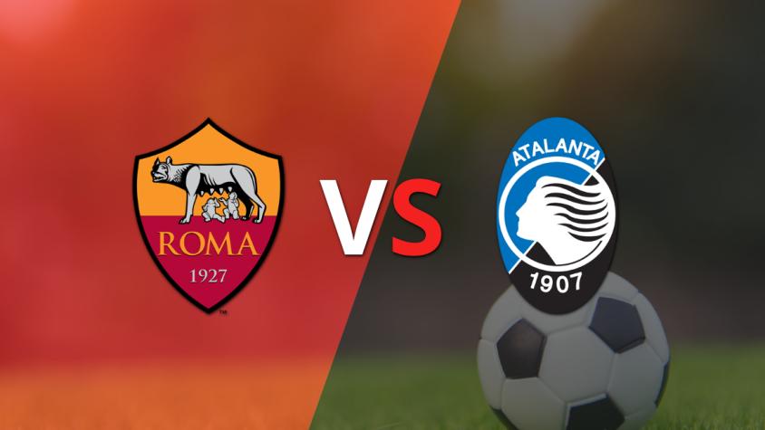 Atalanta le está ganando a Roma en el estadio Stadio Olimpico