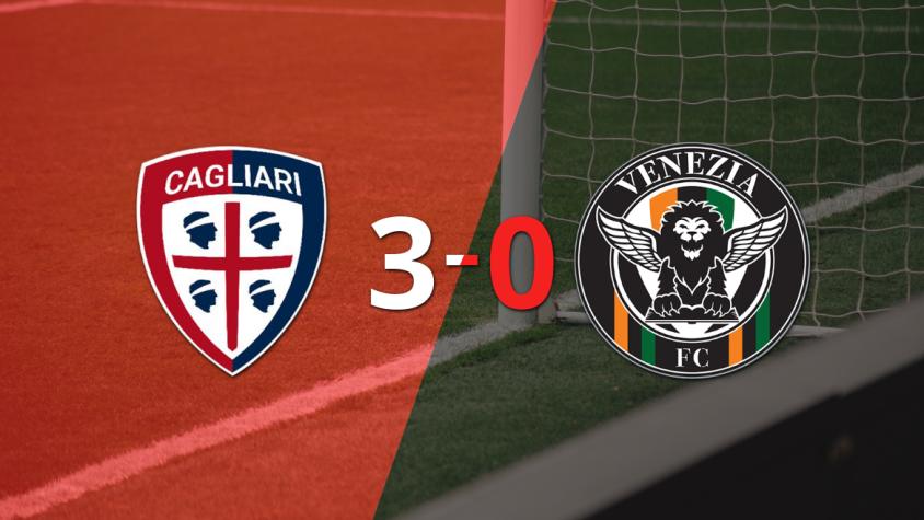 Cagliari sentenció con goleada 3-0 a Venezia