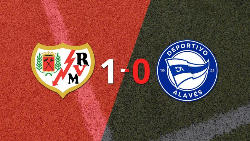 Con autogol de Antonio Sivera, Rayo Vallecano venció a Alavés 1 a 0