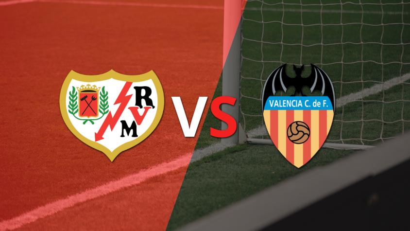 Hay empate en el Estadio de Vallecas por gol en contra de Valencia