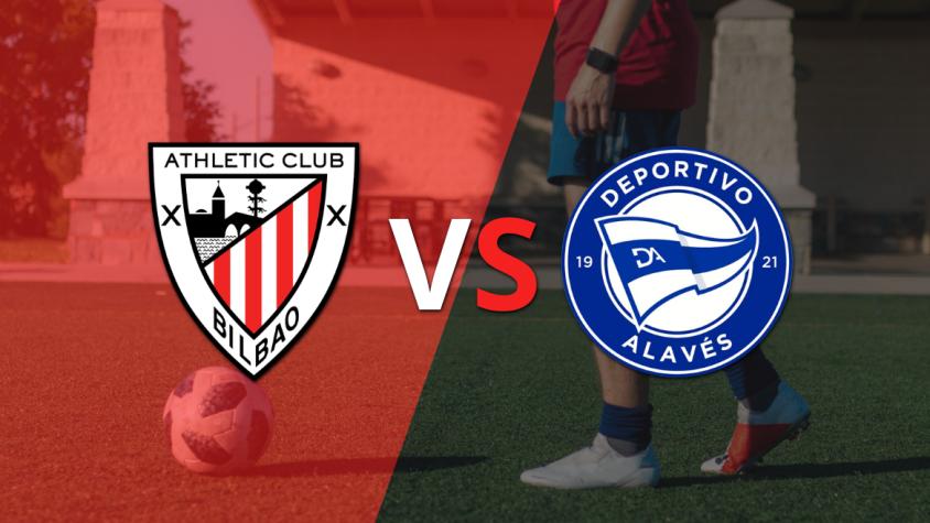 Ya rueda el balón entre Athletic Bilbao y Alavés en el estadio la Catedral