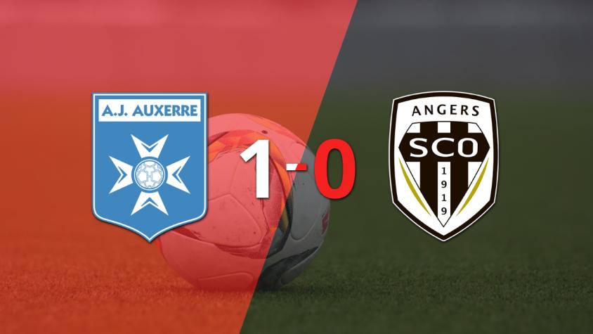 Auxerre venció a Angers 1 a 0 en el estadio L'Abbé-Deschamps con un gol agónico