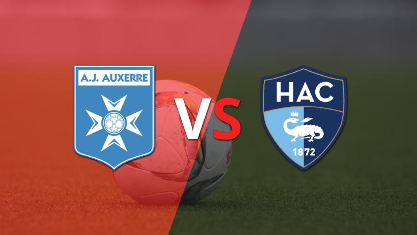 Arranca el partido entre Auxerre vs Le Havre AC