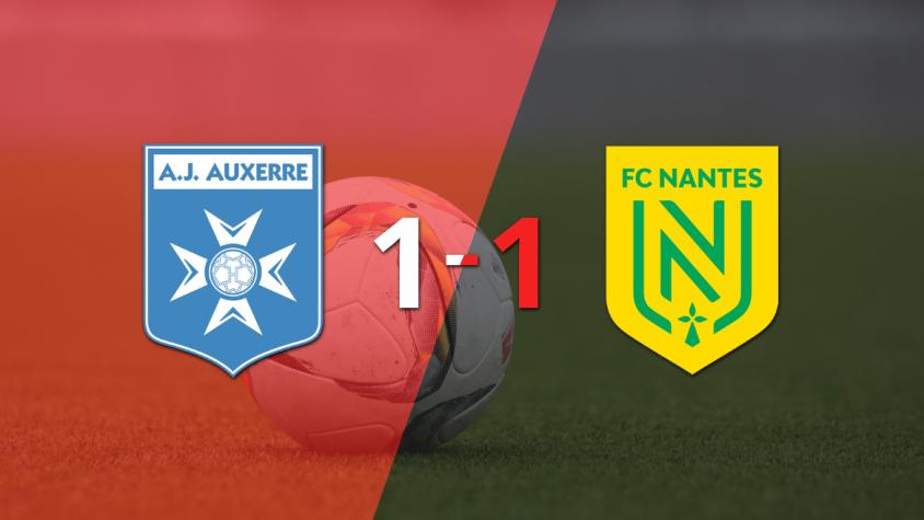 Reparto de puntos en el empate a uno entre Auxerre y Nantes