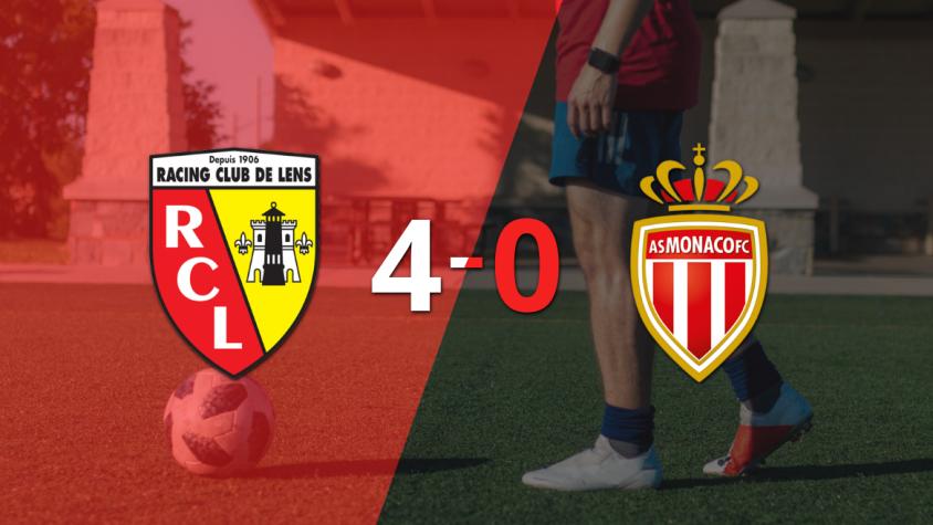 Con doblete de Neil El Aynaoui, Lens liquidó 4-0 a Mónaco