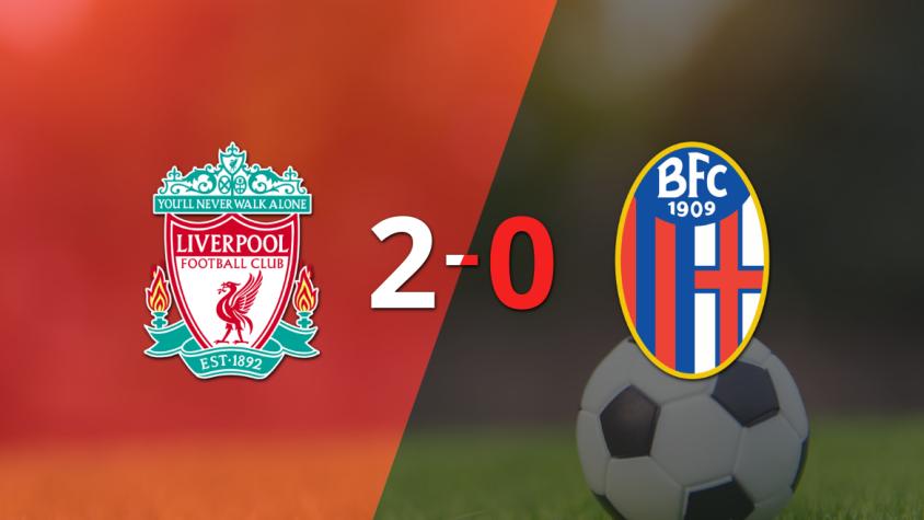 Liverpool marcó dos veces en la victoria ante Bologna en el estadio Anfield