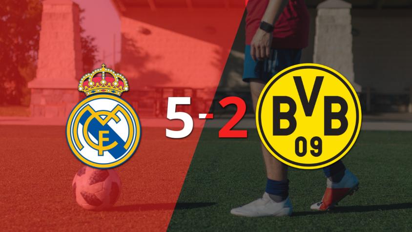 Vinicius Júnior marcó un hat-trick en la goleada 5-2 de Real Madrid frente a Borussia Dortmund