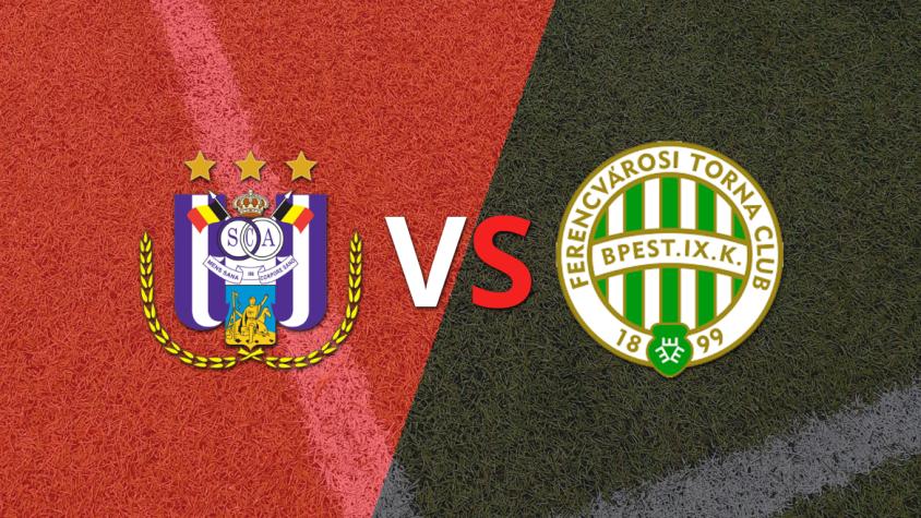 Anderlecht anota y pasa a superar por 2-0 a Ferencváros
