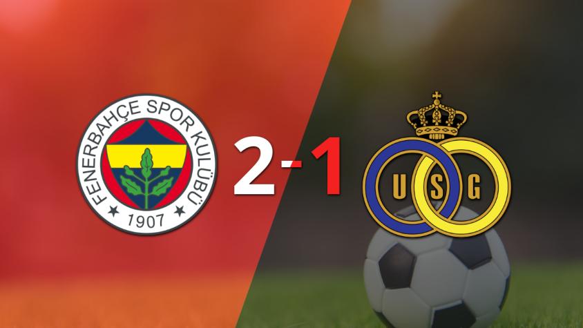 Tras gol agónico, U. Saint-Gilloise fue relegado por Fenerbahçe en una derrota por 2-1 