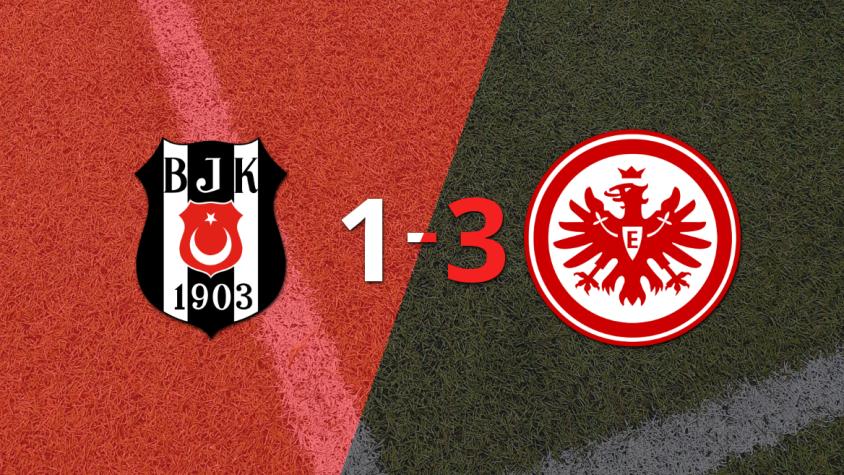 Dura derrota para Besiktas sucumbe ante la contundencia de Eintracht Frankfurt y cae por 3 a 1