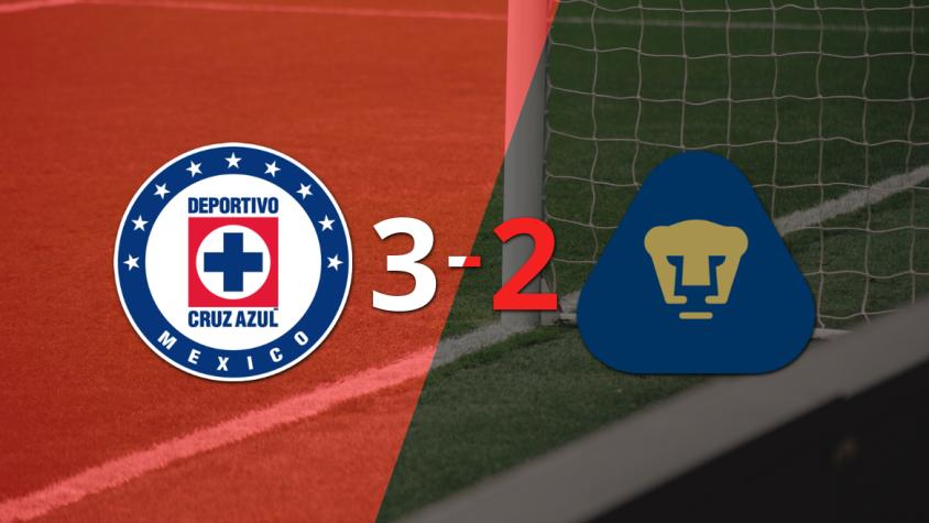 Cruz Azul gana 3-2 a Pumas UNAM con doblete de Rodolfo Rotondi