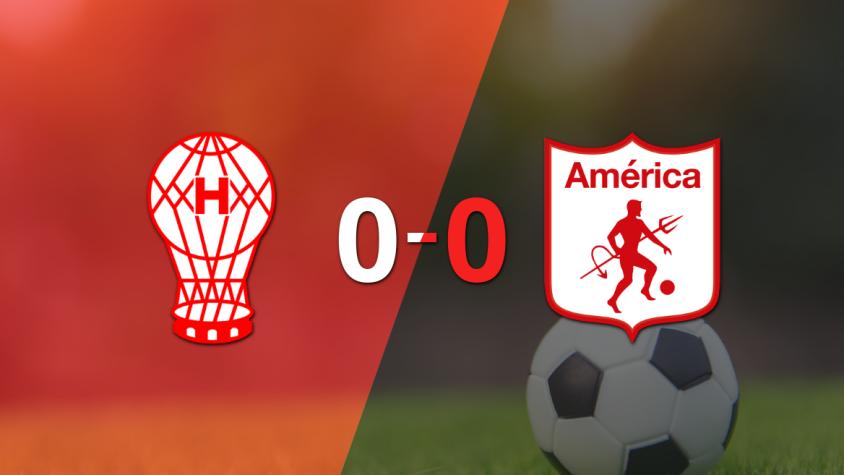 Huracán y América de Cali empataron sin goles